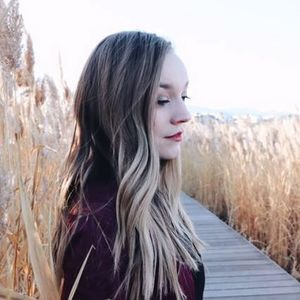 Meet your Posher, Becky